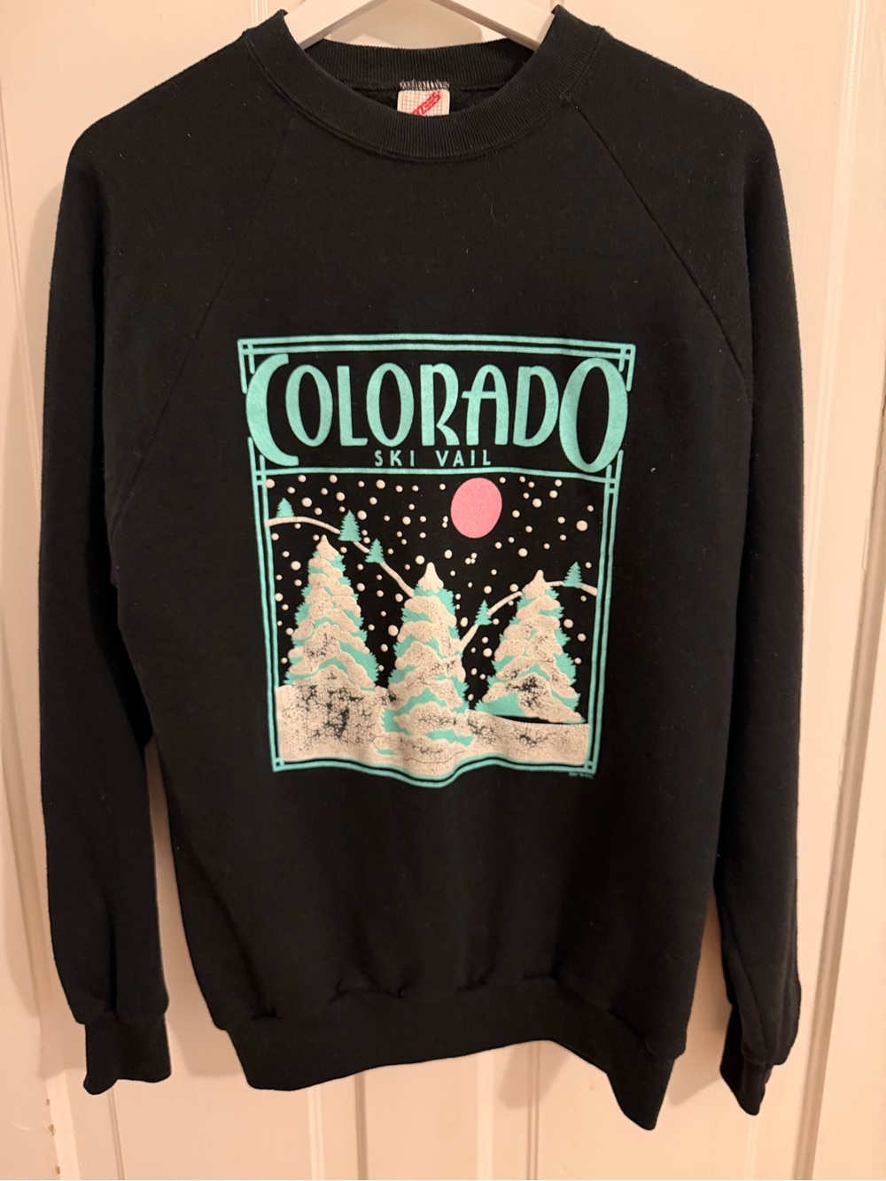 Vintage (80s) Jerzees Black Colorado Ski Vail Sweatshirt (Teal/Pink/Black)